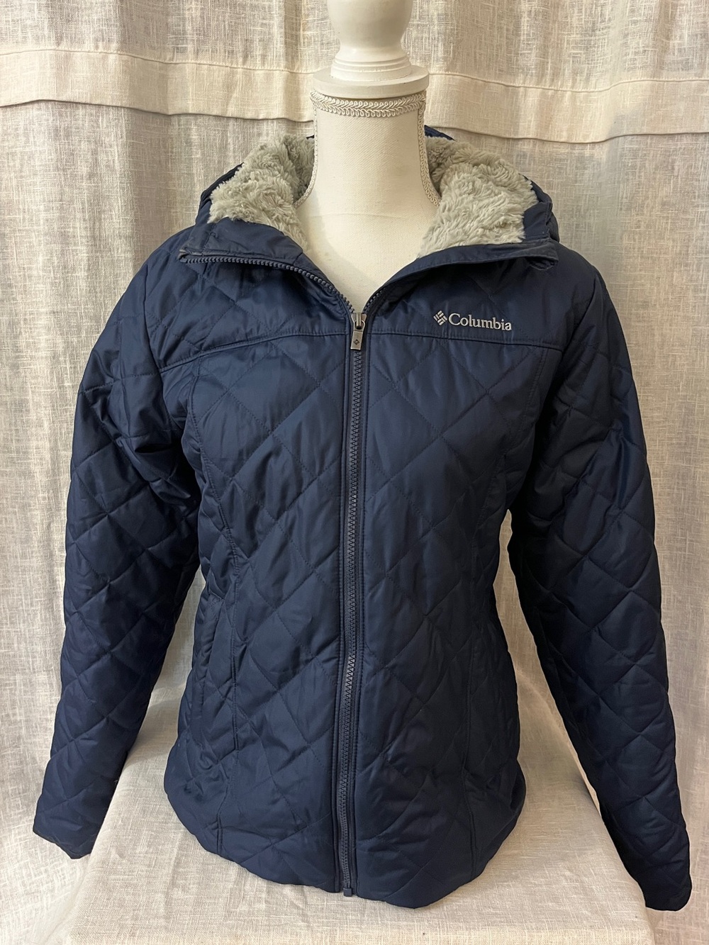 Columbia women’s minkie lined winter coat medium